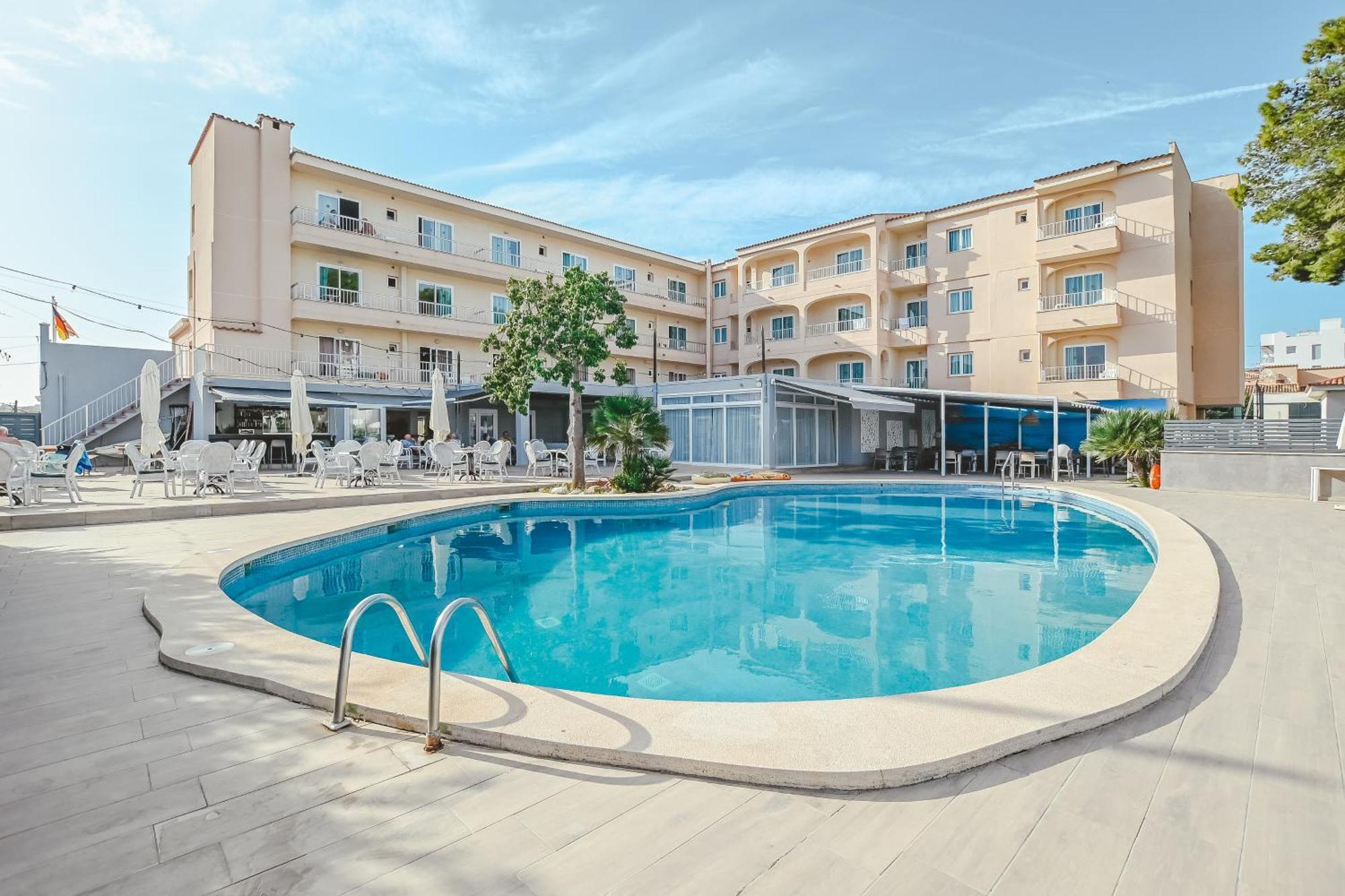 Hotel Lliteras Cala Ratjada  Ngoại thất bức ảnh