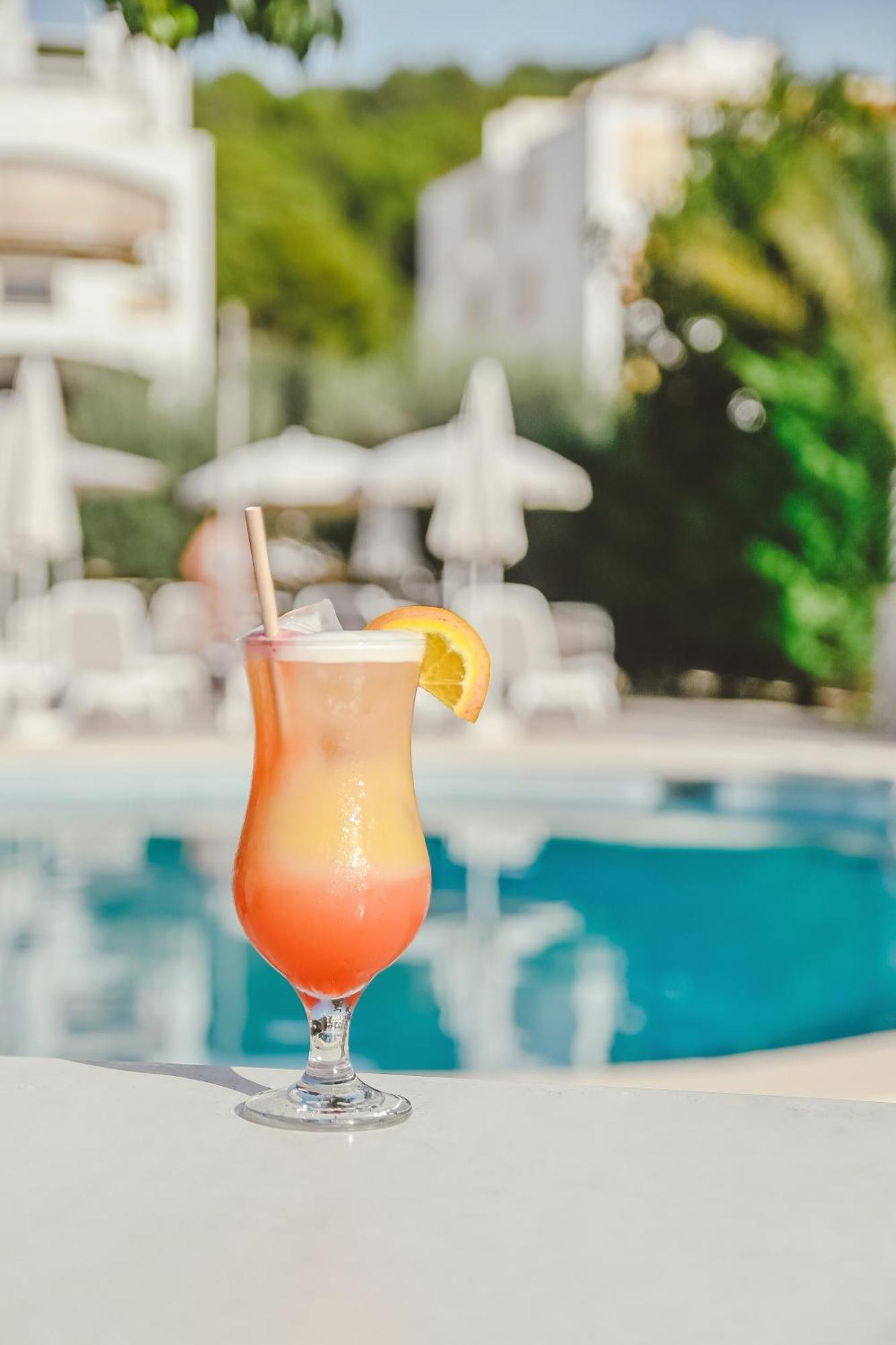 Hotel Lliteras Cala Ratjada  Ngoại thất bức ảnh