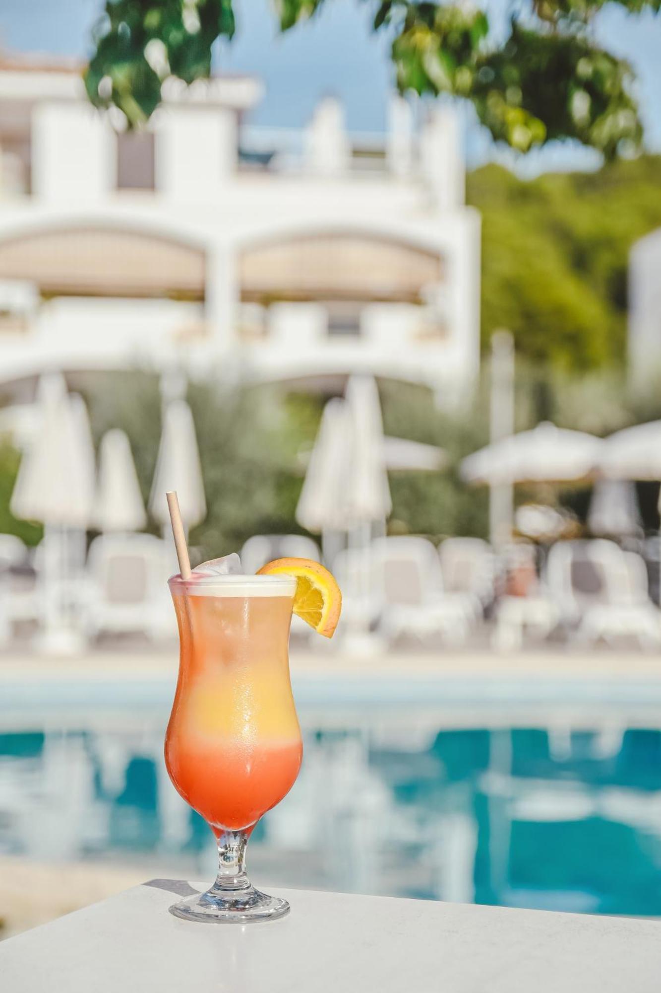 Hotel Lliteras Cala Ratjada  Ngoại thất bức ảnh