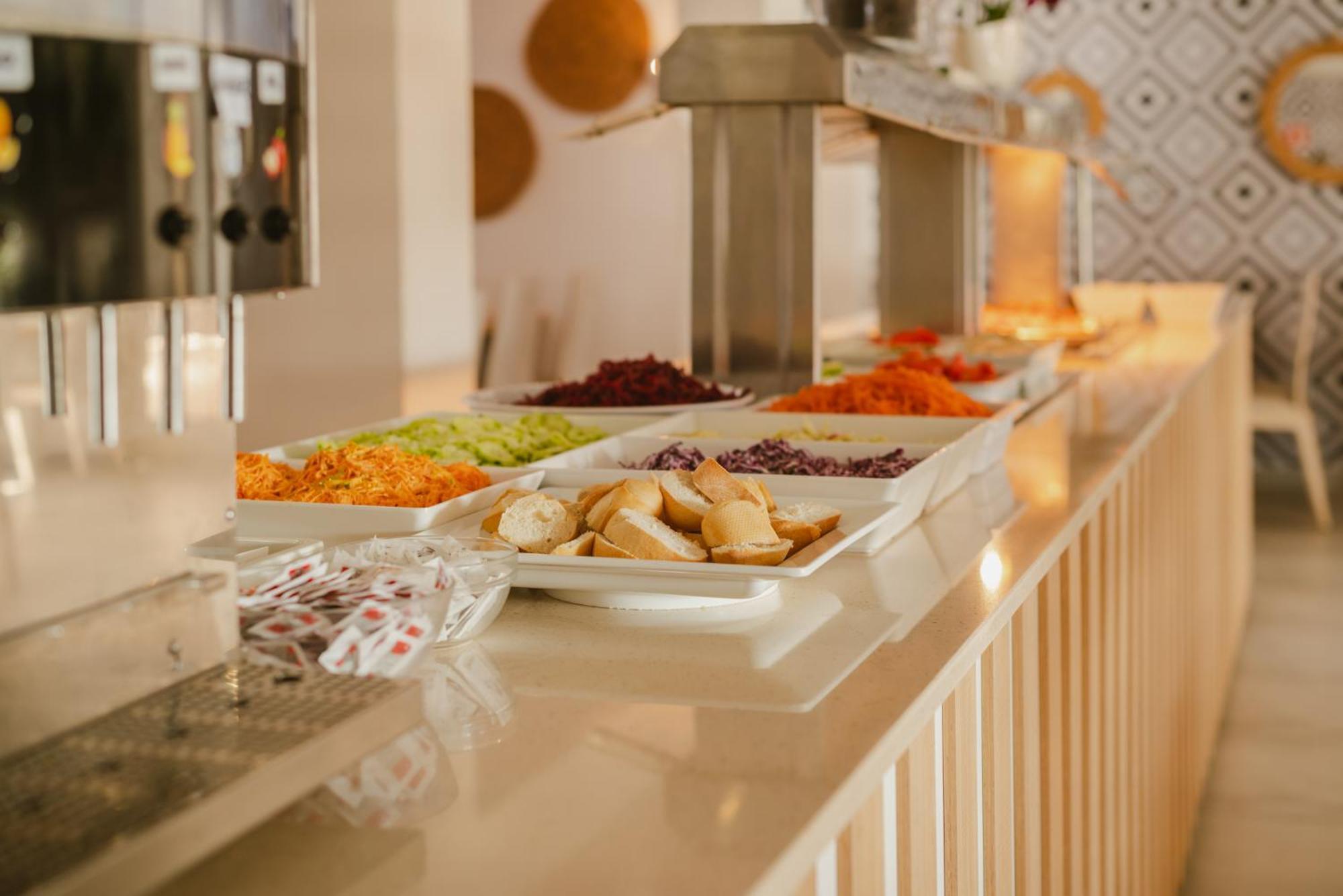 Hotel Lliteras Cala Ratjada  Ngoại thất bức ảnh